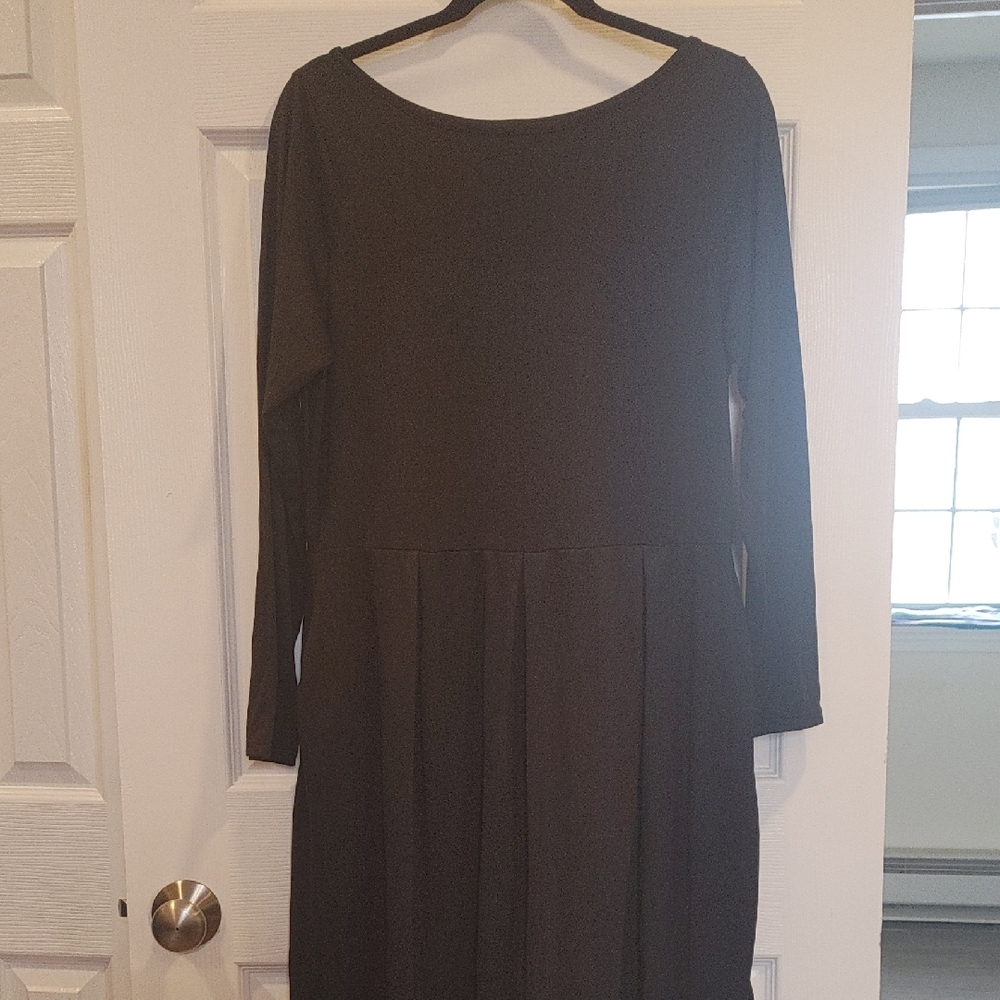 Elegant Black Long Sleeve Dress